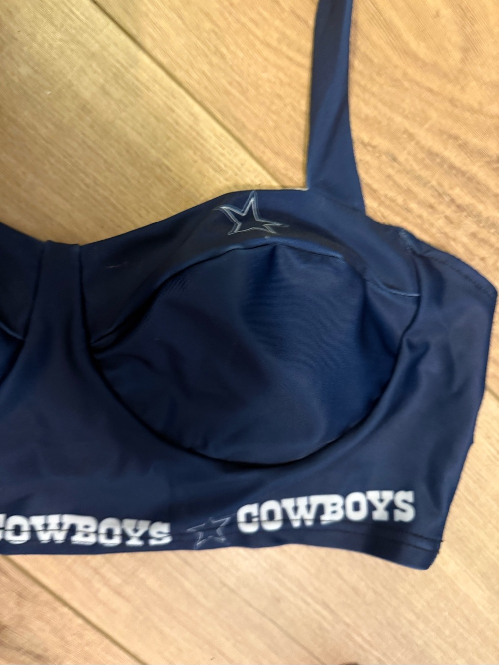🏈⭐ Dallas Cowboys 2-Piece Swimsuit – Size Large – NEW WITHOUT TAGS - Picture 3 of 10